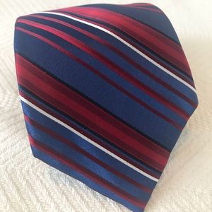 Club Room men’s 100% silk tie necktie